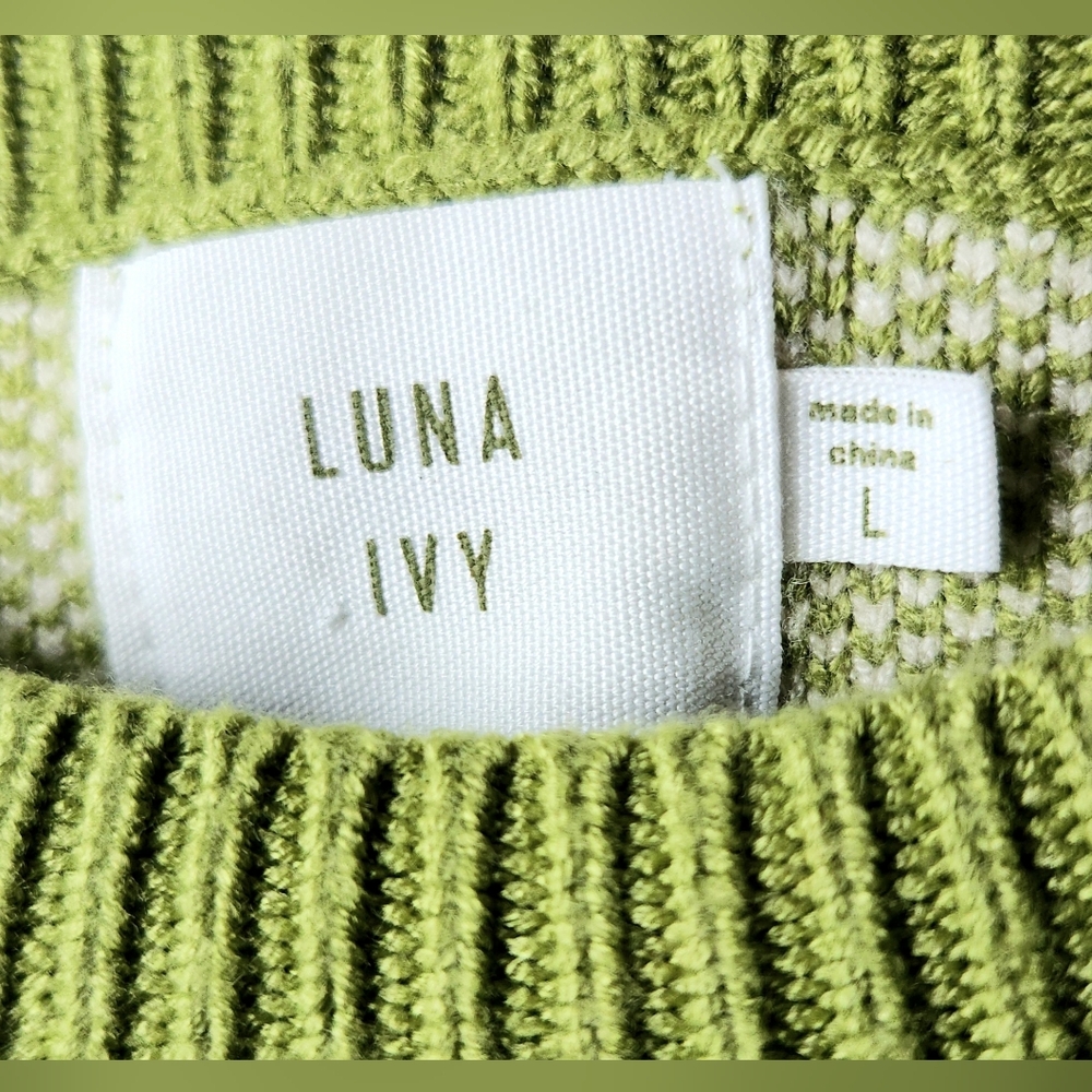Luna Ivy Lime 3D Ivory Daisy Cropped Sweater Womens L Long Sleeve Retro Crew - Picture 8 of 13